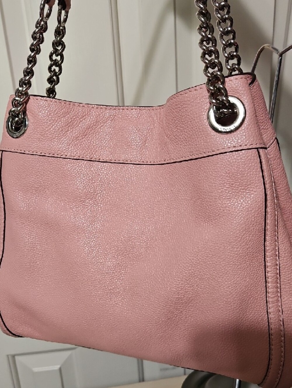 Coach EUC Lexi Pink Pebbled Leather Shoulder Bag with Chain Straps - Picture 2 of 12